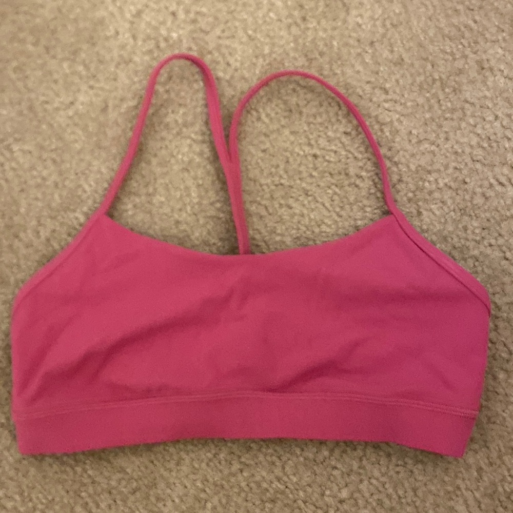 lululemon pink sports bra